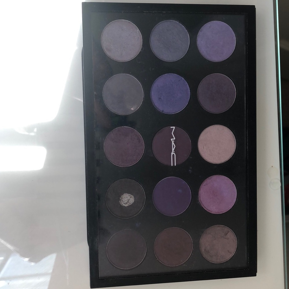 Mac 15 Eyeshadow Palette